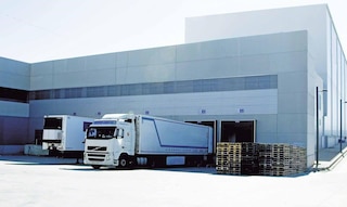 ¿Qué es el cross-docking? Cómo funciona y tipos