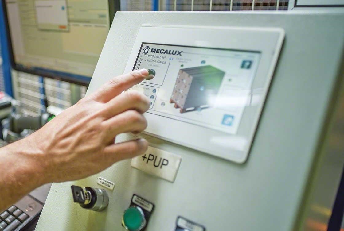 El sistema de gestión de almacén asiste en las tareas asociadas a la recepción de mercaderías