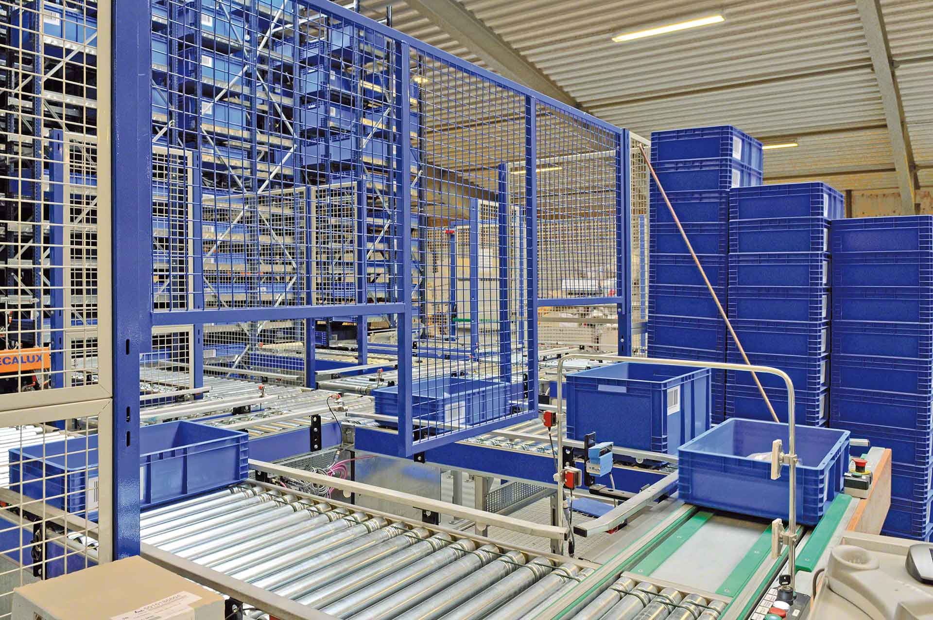 El traslado de mercancías dentro del almacén es un aspecto optimizable con la aplicación de la inteligencia artificial en logística